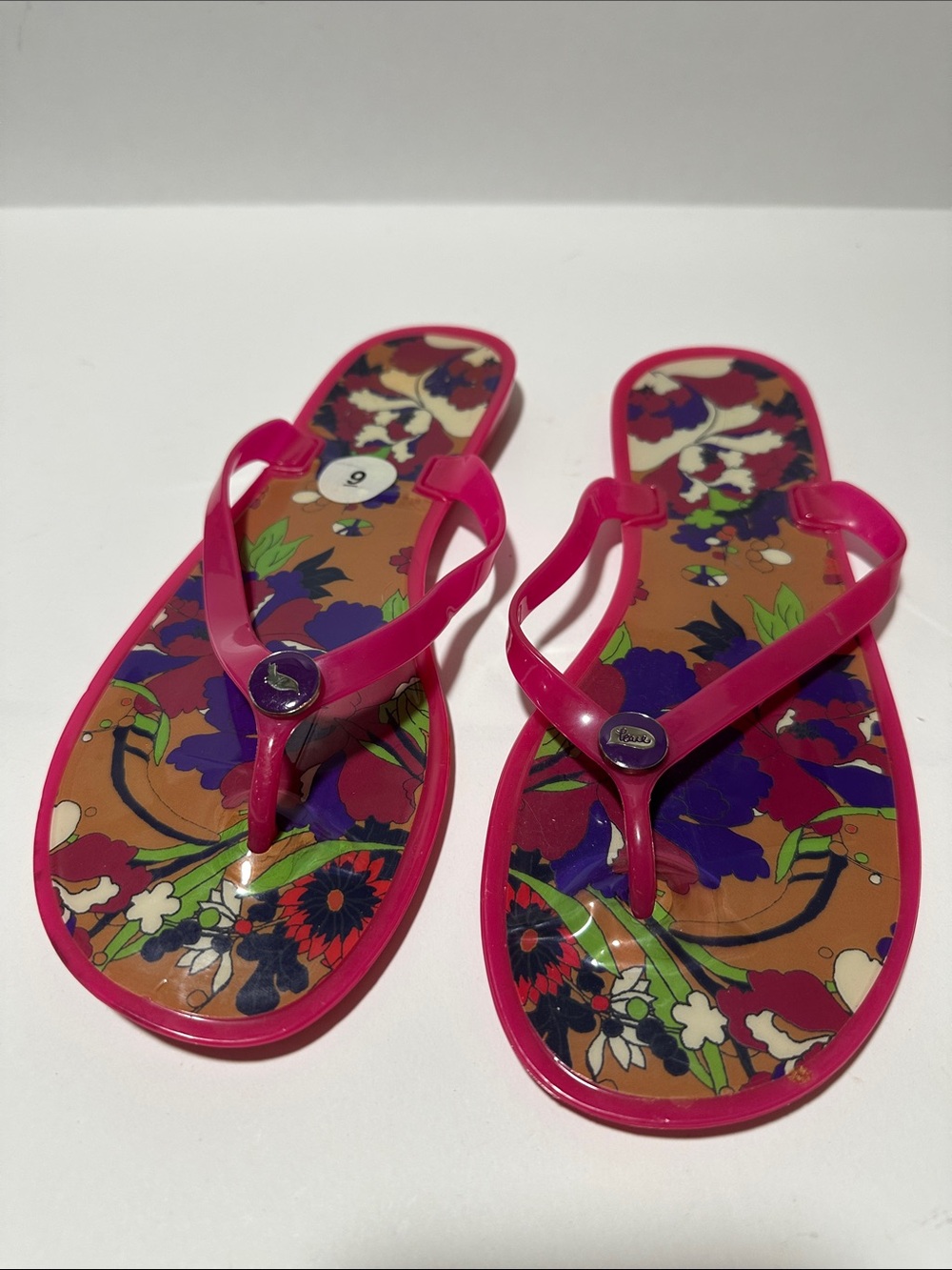 Sakroots Hot Pink Floral Jelly Flip Flop Summer Vacation Resort Sandals Size 9